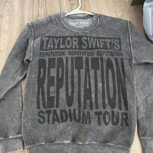 Taylor Swift Reputation Stadium Tour Crewneck Size S